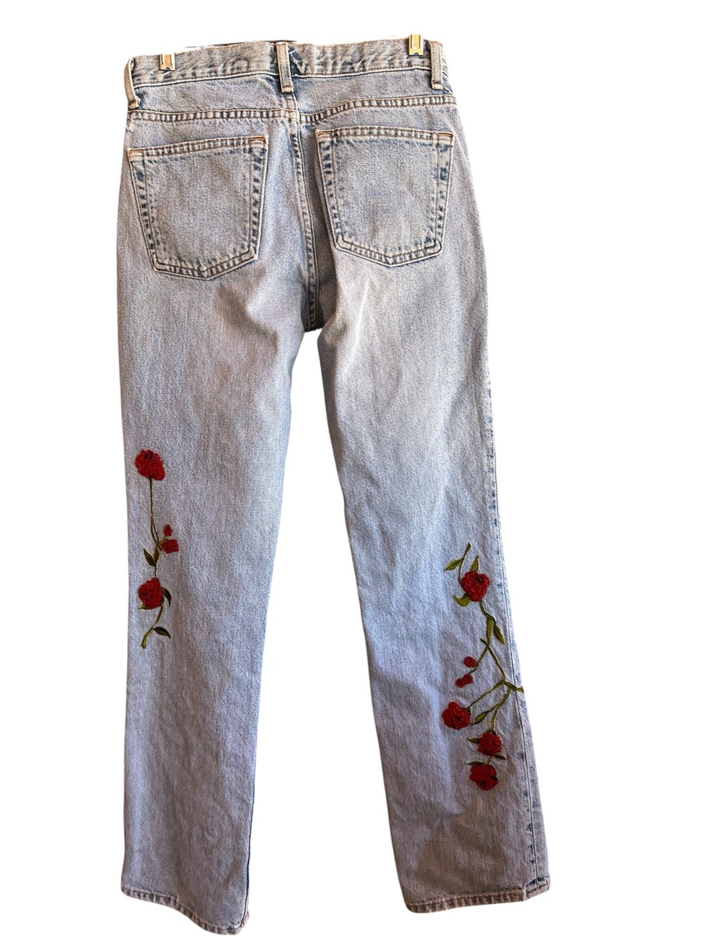 GAP Made in USA Boot Cut Jeans Beaded Red Rose Floral Appliqué Size 6 Y2K Boho - Picture 3 of 8